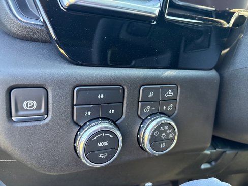 New 2026 GMC Sierra 2500 SLE w/ SLE Value Package; image 19