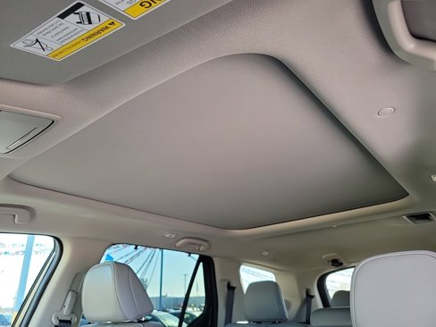 New 2025 Honda Pilot Touring image 16