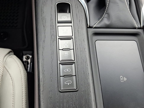 New 2025 Lexus LX 600 4WD w/ Luxury Package image 21