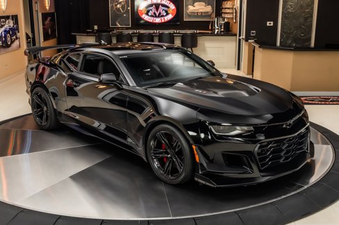 Used 2022 Chevrolet Camaro ZL1 image 10