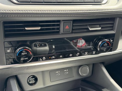 New 2026 Nissan Rogue SV w/ Cold Weather Package image 25
