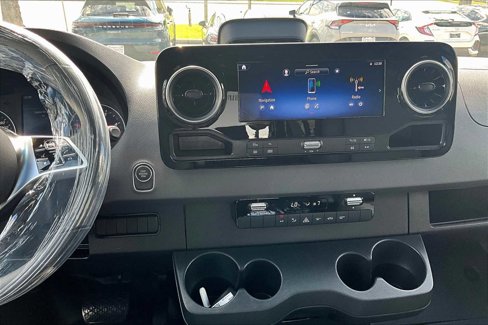 New 2025 Mercedes-Benz Sprinter 2500 image 6