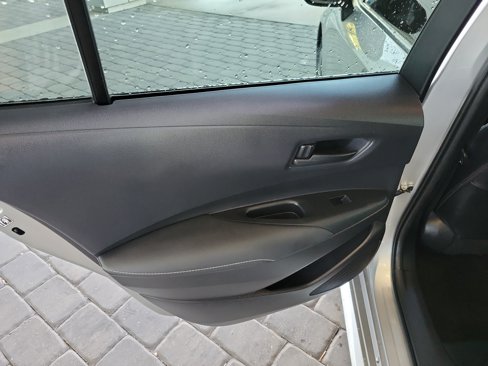 Used 2022 Toyota Corolla LE image 28