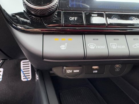 Certified 2025 Hyundai Elantra N Line image 20