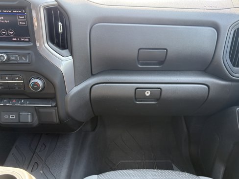 Used 2021 Chevrolet Silverado 1500 Custom w/ Custom Max Trailering Package image 15