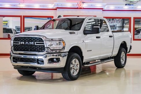 Used 2024 RAM 2500 Big Horn w/ Off Road Package image 2