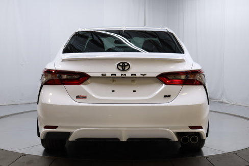 Used 2024 Toyota Camry SE image 6