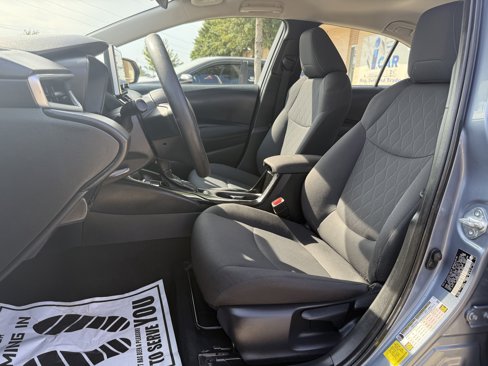 Used 2021 Toyota Corolla LE image 9