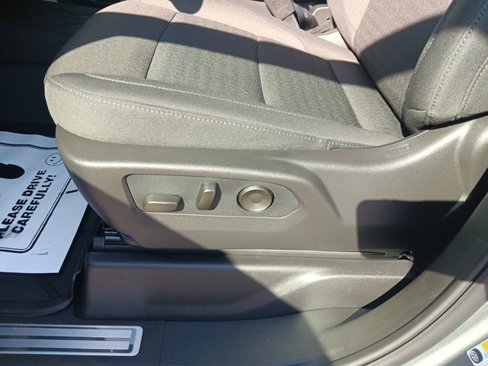 New 2026 Chevrolet Silverado 1500 LT w/ Safety Package image 27