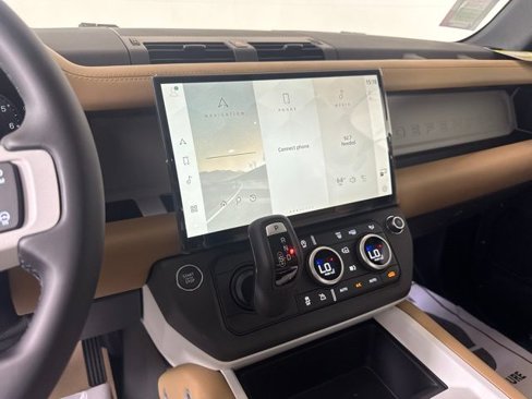 New 2026 Land Rover Defender 110 S image 33
