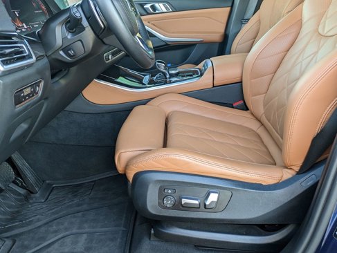 Used 2023 BMW X5 xDrive40i w/ Premium Package image 14