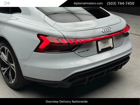Used 2023 Audi e-tron GT Prestige w/ Prestige Package image 16