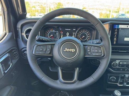 New 2025 Jeep Gladiator Sport image 17