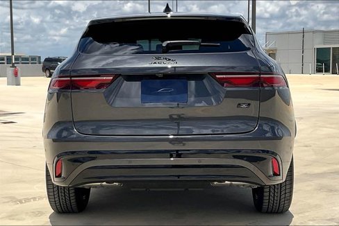New 2026 Jaguar F-PACE R-Dynamic S image 4