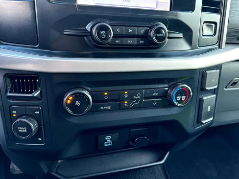 Used 2022 Ford F150 XLT image 13