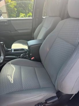 Used 2020 Toyota Tacoma SR5 image 7