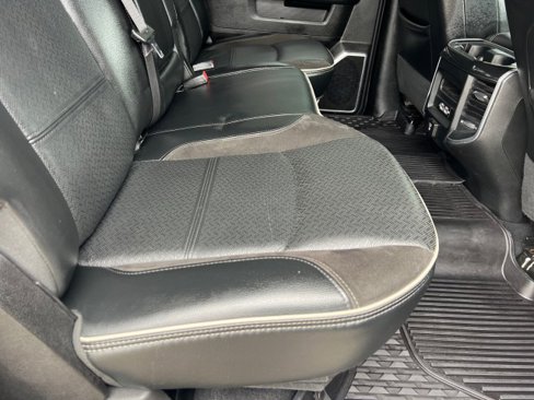 Used 2020 RAM 2500 Laramie w/ Night Edition image 34