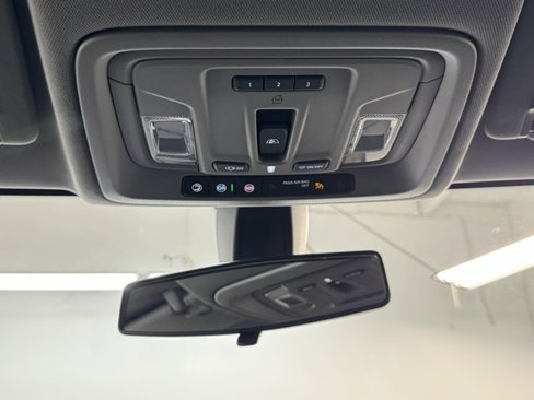 Used 2021 Chevrolet Silverado 1500 LT Trail Boss w/ Convenience Package II image 25