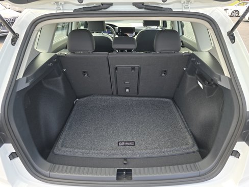 New 2025 Volkswagen Taos S image 20