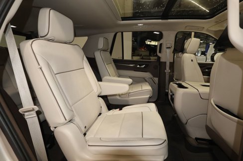 Certified 2024 GMC Yukon Denali w/ Denali Reserve Package image 28