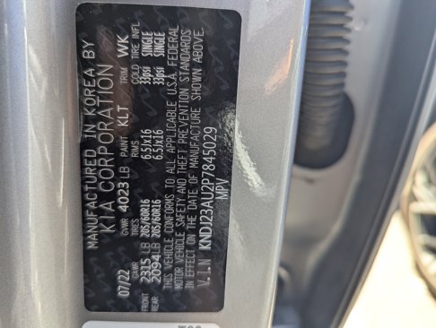 Certified 2023 Kia Soul S image 30