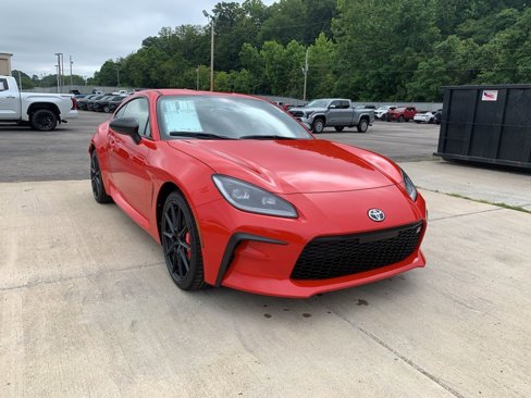 New 2025 Toyota GR86 Premium image 2
