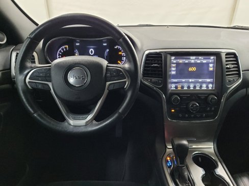 Used 2018 Jeep Grand Cherokee Altitude image 22