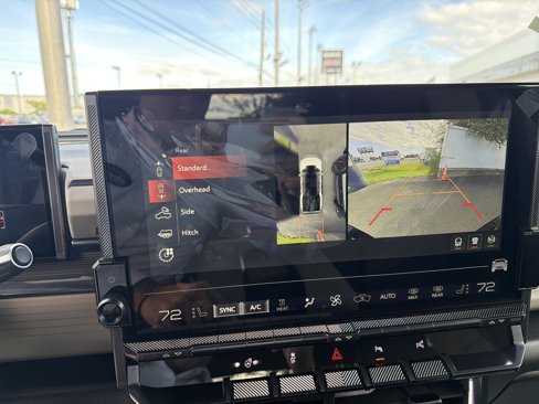 New 2026 GMC Hummer EV 4x4 Crew Cab image 16