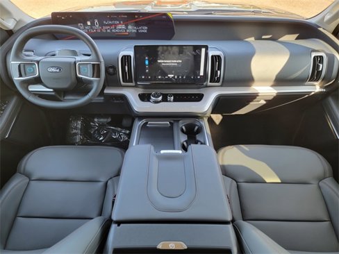 New 2025 Ford Expedition Active image 19