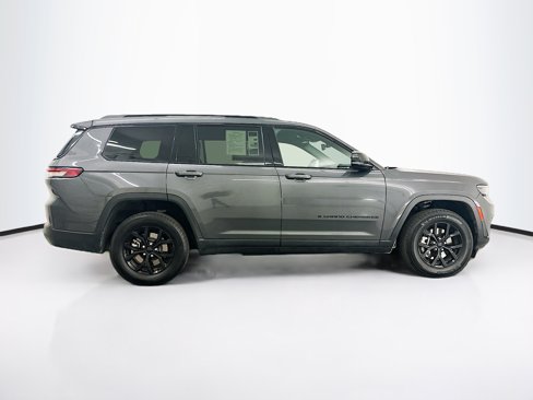 Used 2024 Jeep Grand Cherokee L Laredo image 10