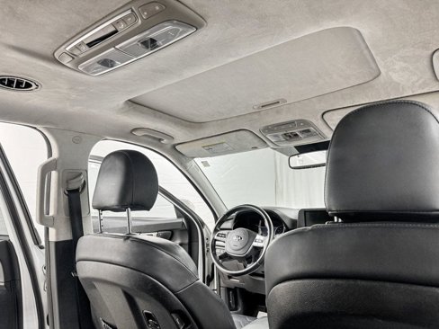 Used 2021 Kia Telluride SX w/ SX Prestige Package image 15