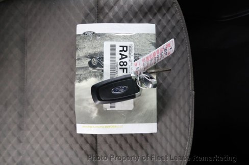 Used 2021 Ford Escape SE image 38