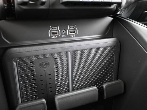 New 2025 RAM 1500 4x4 Crew Cab image 23