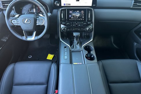 New 2025 Lexus LX 600 4WD w/ Luxury Package image 10