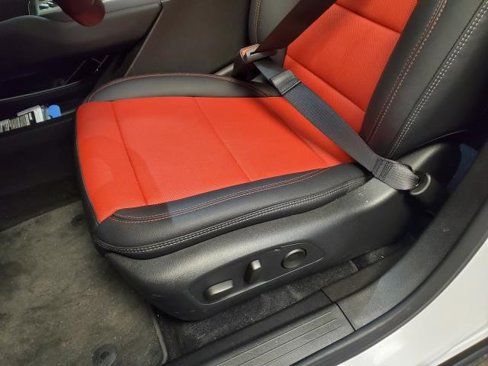 New 2025 Chevrolet Equinox EV RS w/ Active Safety Package 3 image 17