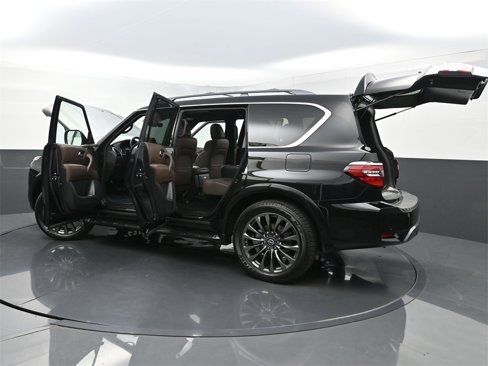 Used 2024 Nissan Armada Platinum w/ Captain's Chairs Package image 42