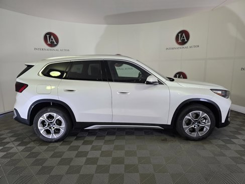 New 2026 BMW X1 xDrive28i w/ Convenience Package image 3