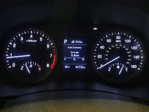 Used 2019 Hyundai Tucson SE image 23