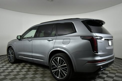 Certified 2023 Cadillac XT6 Sport image 3