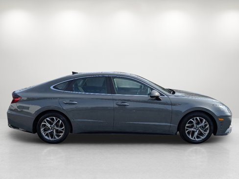 Used 2021 Hyundai Sonata SEL w/ Convenience Package image 4
