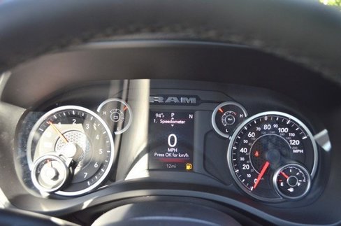 New 2025 RAM 1500 4x4 Crew Cab image 19