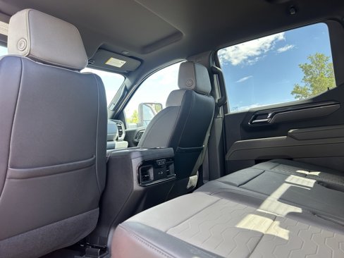 Used 2024 Chevrolet Silverado 1500 ZR2 w/ ZR2 Bison Edition image 30