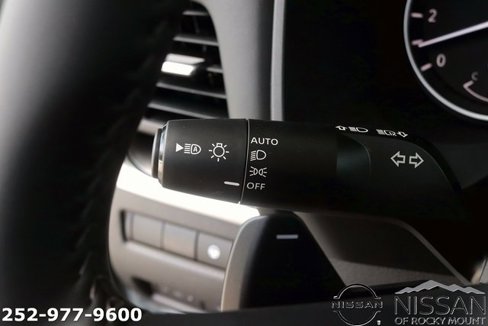 New 2026 Nissan Rogue SV image 23
