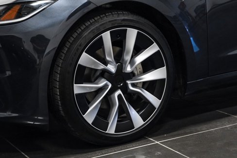 Used 2025 Tesla Model 3 Long Range image 58