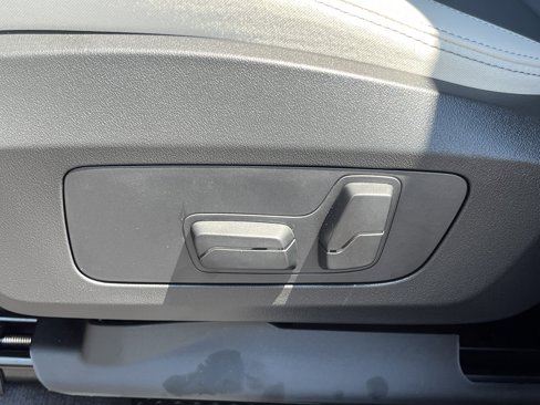 New 2026 BMW X1 xDrive28i image 21