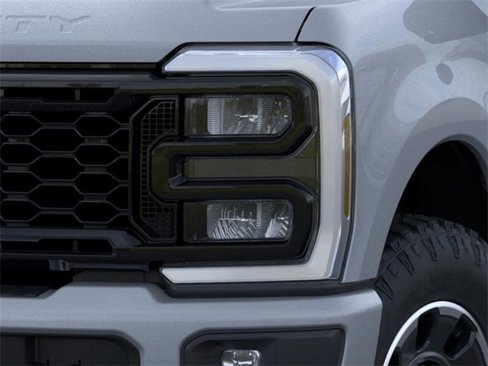 New 2026 Ford F350 Lariat image 18