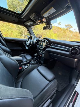 Used 2019 MINI Cooper S w/ Premium Package image 61