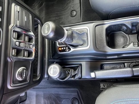 Used 2021 Jeep Wrangler Unlimited Sport image 25
