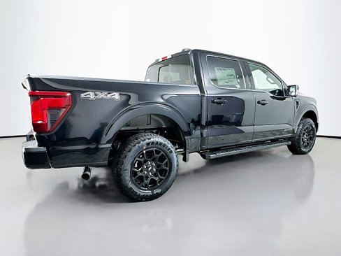 New 2025 Ford F150 XLT image 6