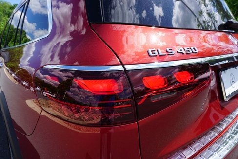 New 2025 Mercedes-Benz GLS 450 4MATIC image 12